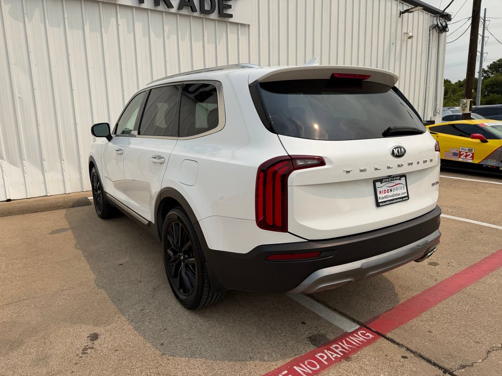 Used 2020 Kia Telluride SX FWD image 4