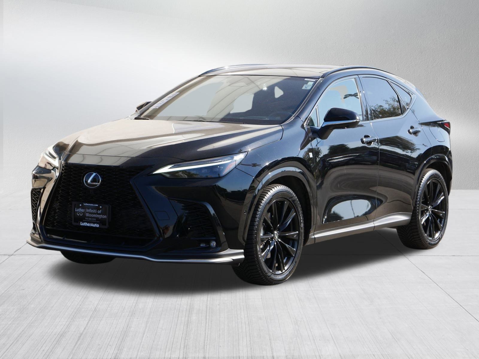 Used 2025 Lexus NX 450h+ F Sport image 3