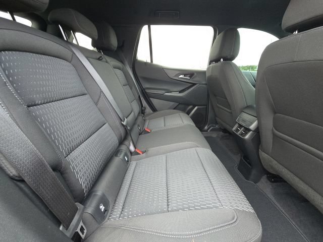 Used 2026 Chevrolet Equinox LT w/ Midnight Edition FWD image 12