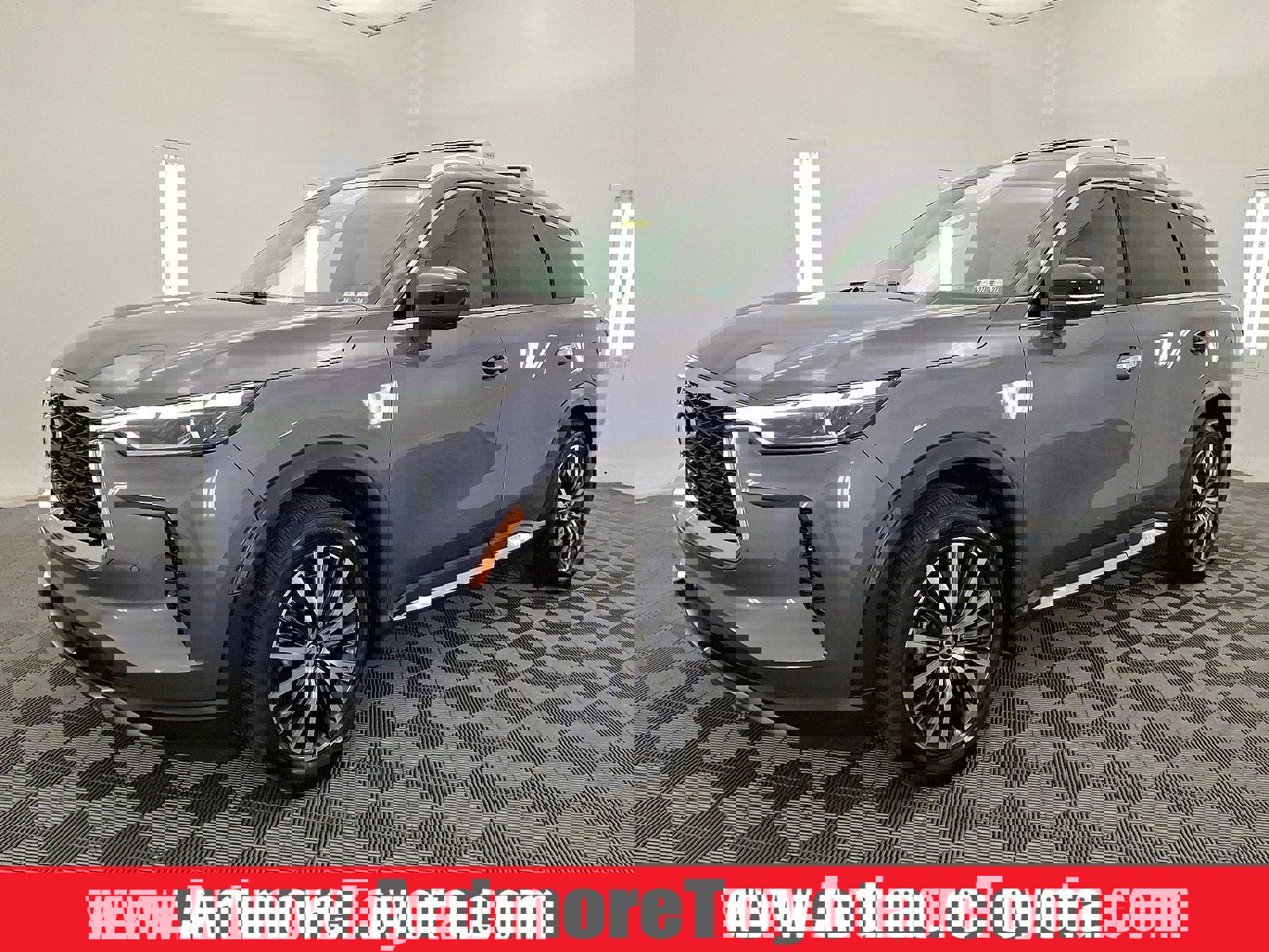 Used 2023 INFINITI QX60 Sensory w/ Cargo Package image 1