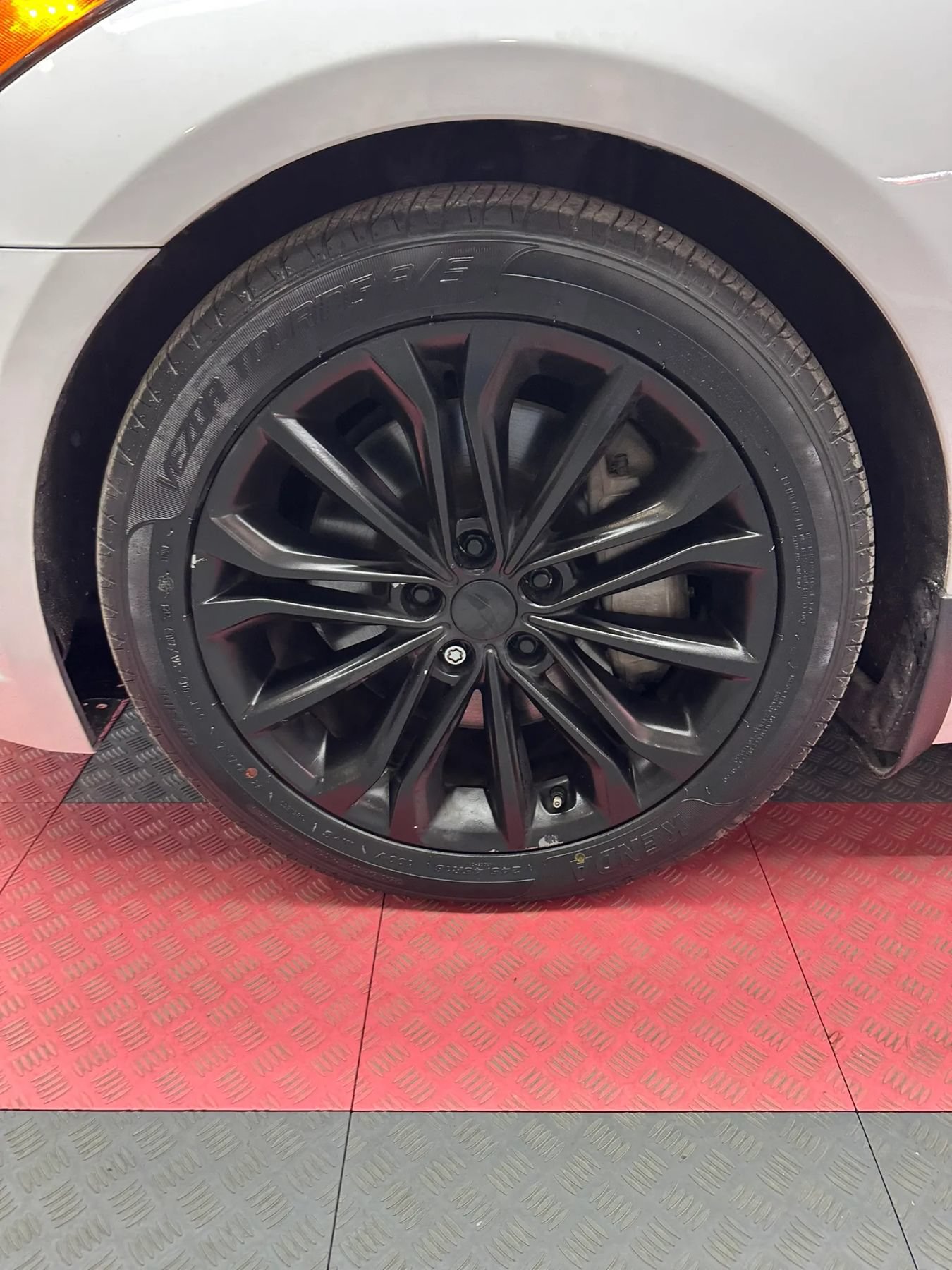 Used 2015 Hyundai Genesis 3.8 w/ Option Group 02 RWD image 42