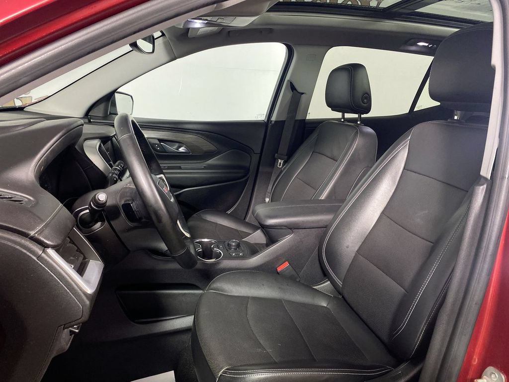 Used 2023 GMC Terrain SLT w/ Infotainment Package II AWD/4WD image 11
