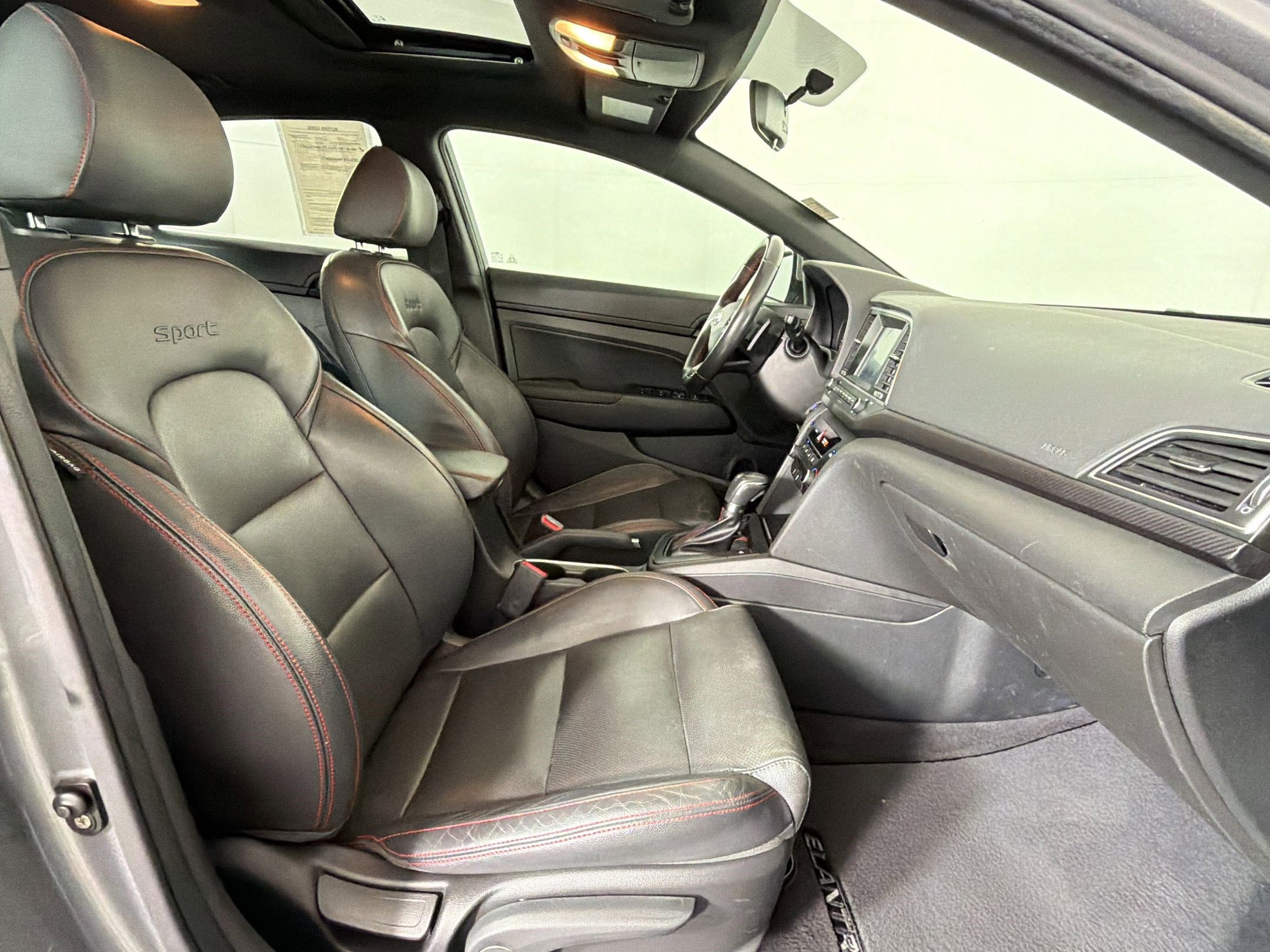 Used 2018 Hyundai Elantra Sport FWD image 30
