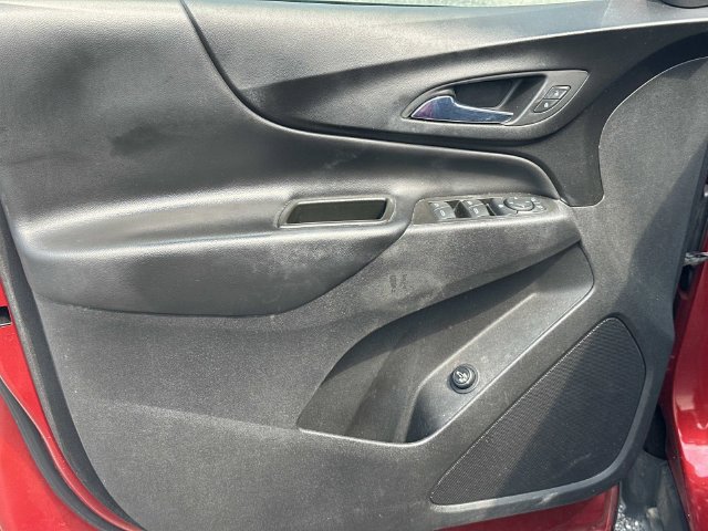 Used 2022 Chevrolet Equinox LT FWD image 18