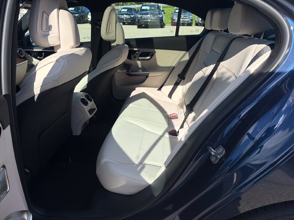 New 2026 Mercedes-Benz C 300 4MATIC Sedan image 29