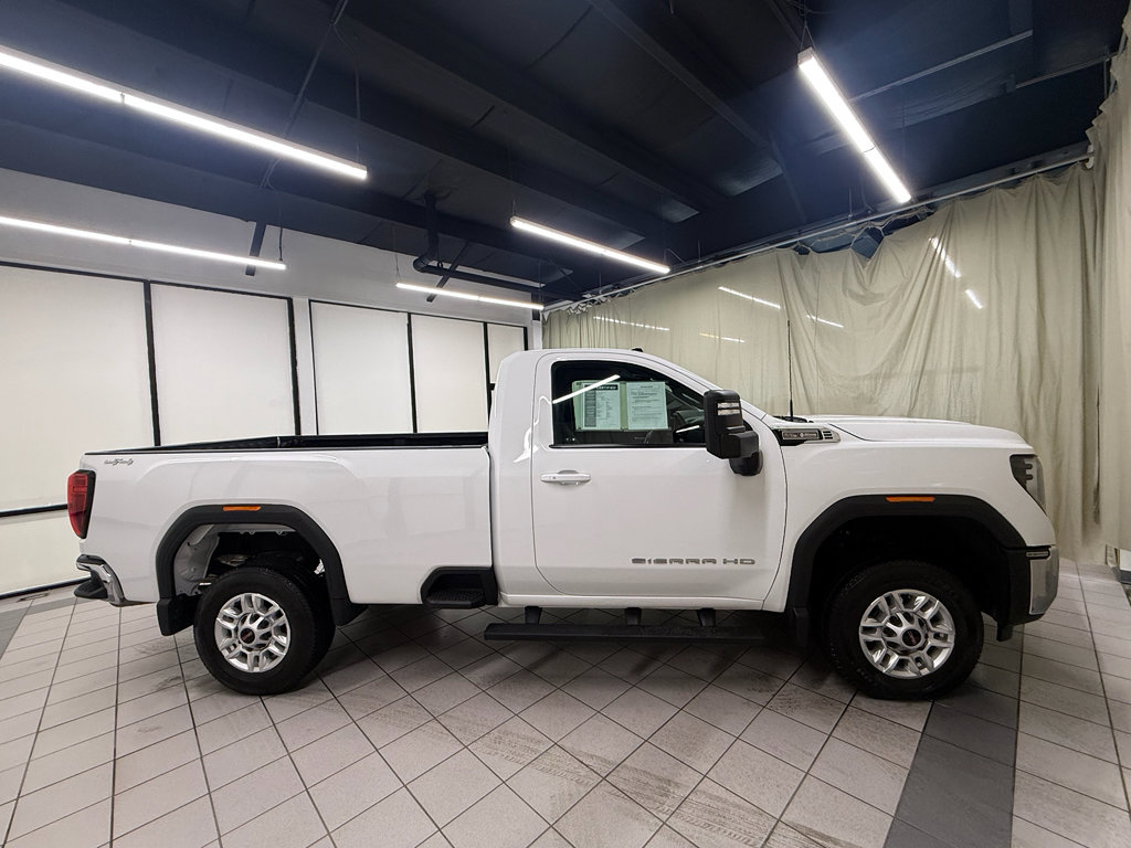 Certified 2024 GMC Sierra 2500 SLE w/ SLE Convenience Package AWD/4WD image 3