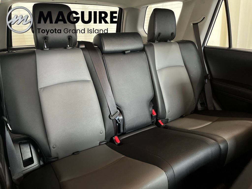 Used 2021 Toyota 4Runner SR5 Premium w/ Moonroof Package AWD/4WD image 35