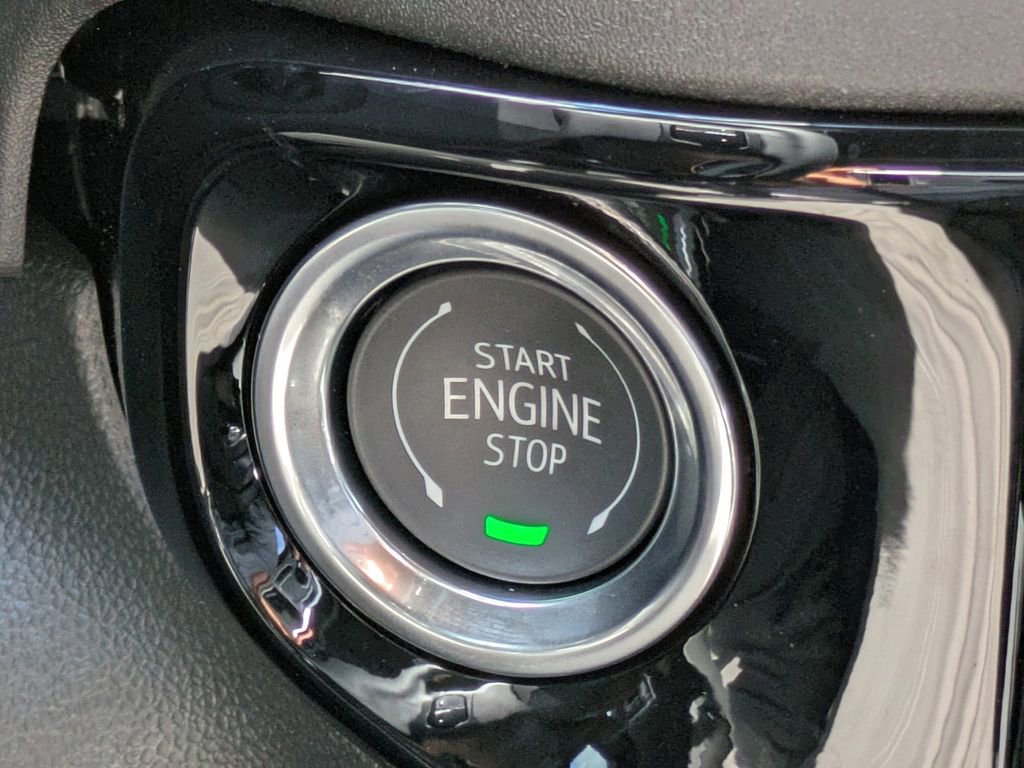 New 2025 Chevrolet Silverado 1500 RST image 30