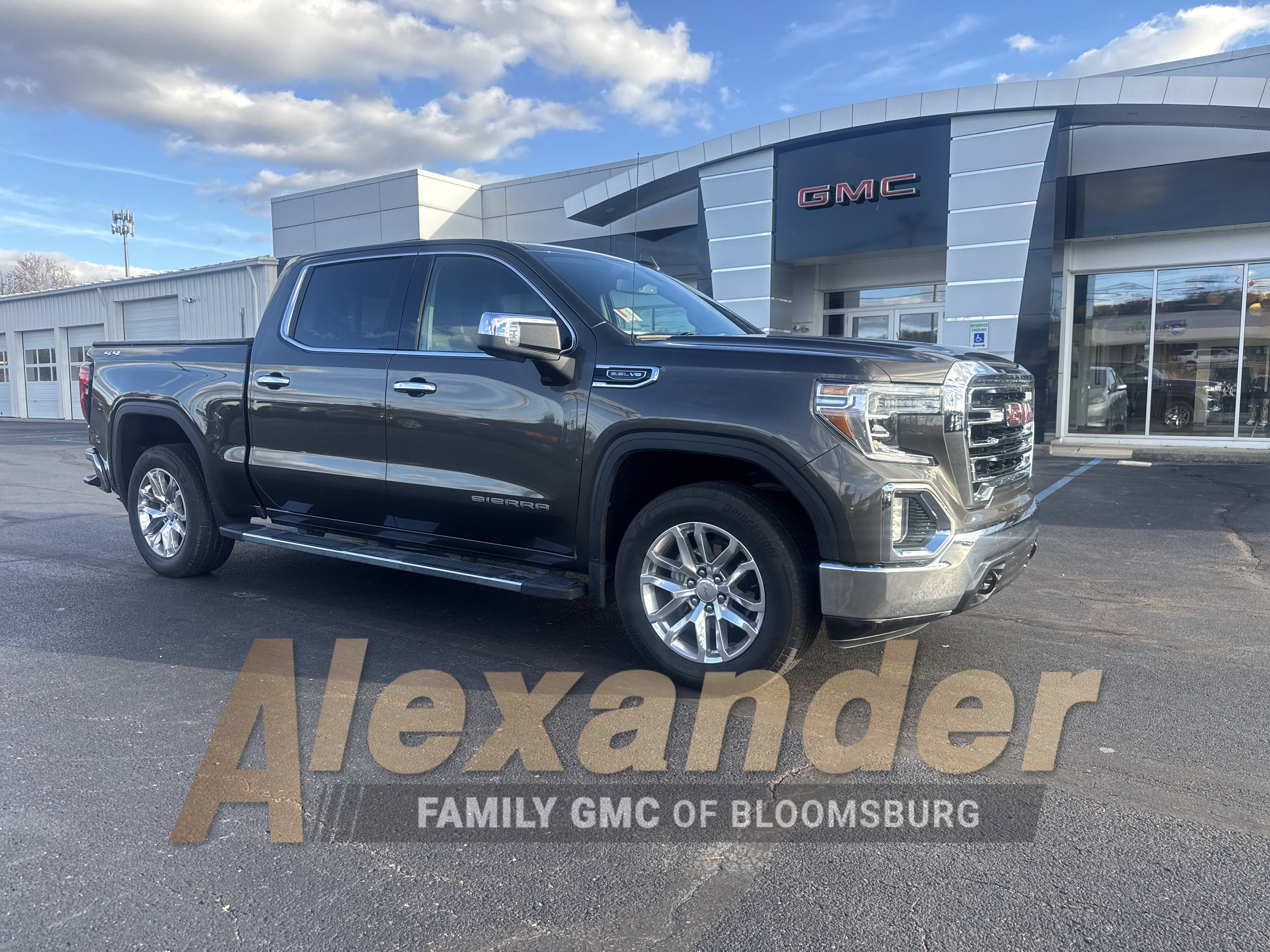 Used 2019 GMC Sierra 1500 SLT w/ SLT Premium Package image 1