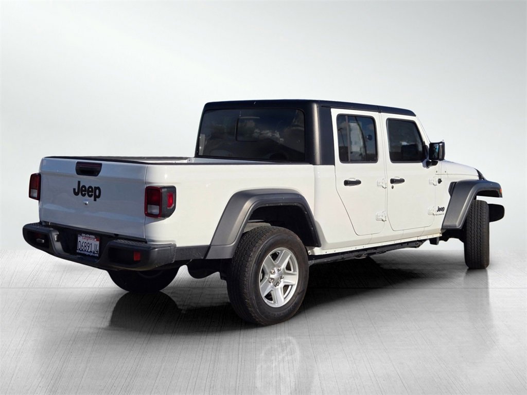Used 2023 Jeep Gladiator Sport image 4