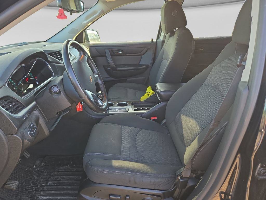 Used 2016 Chevrolet Traverse LT w/ Style and Technology Package AWD/4WD image 14
