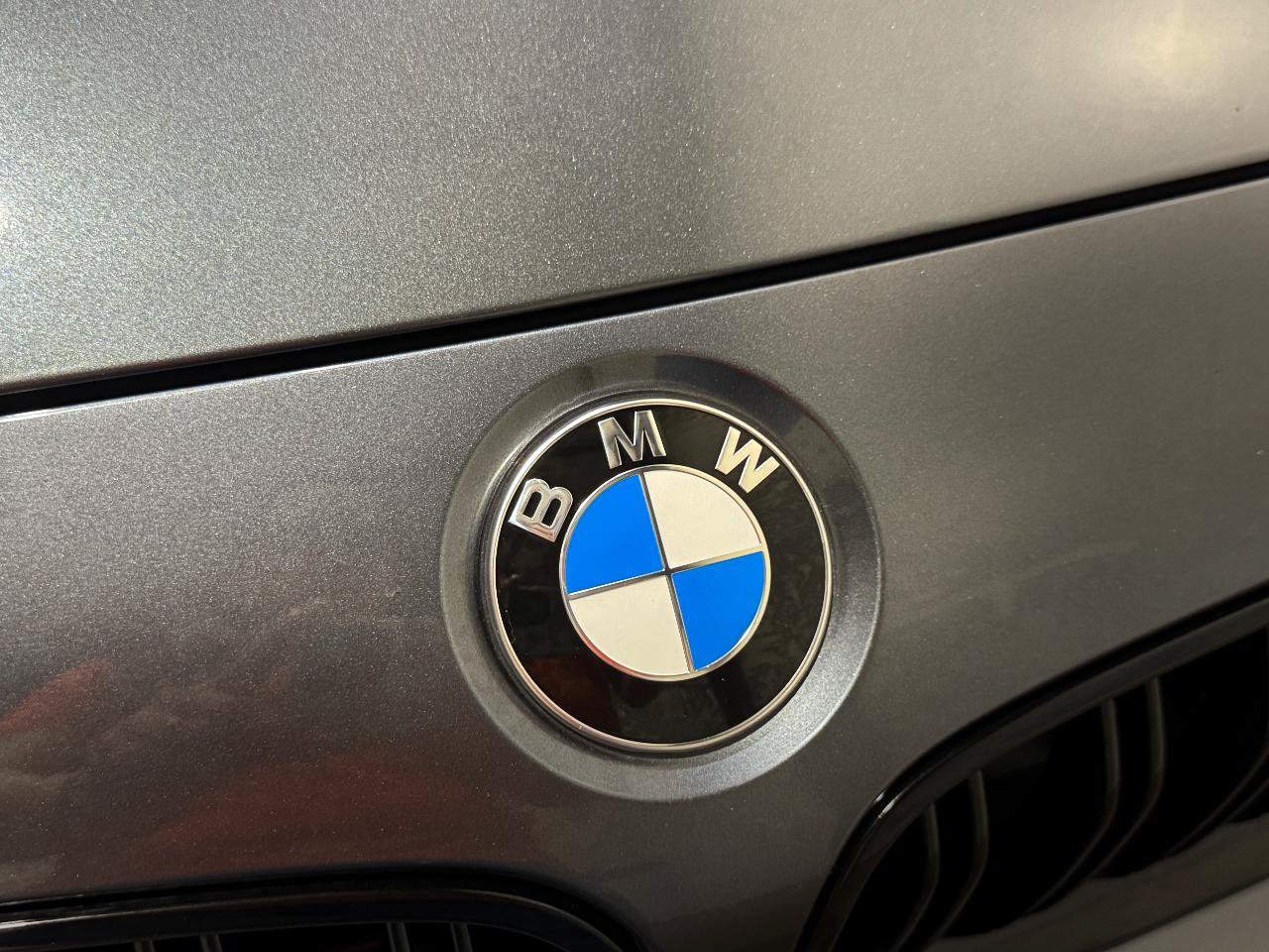 Used 2018 BMW M3 w/ Competition Package RWD image 45