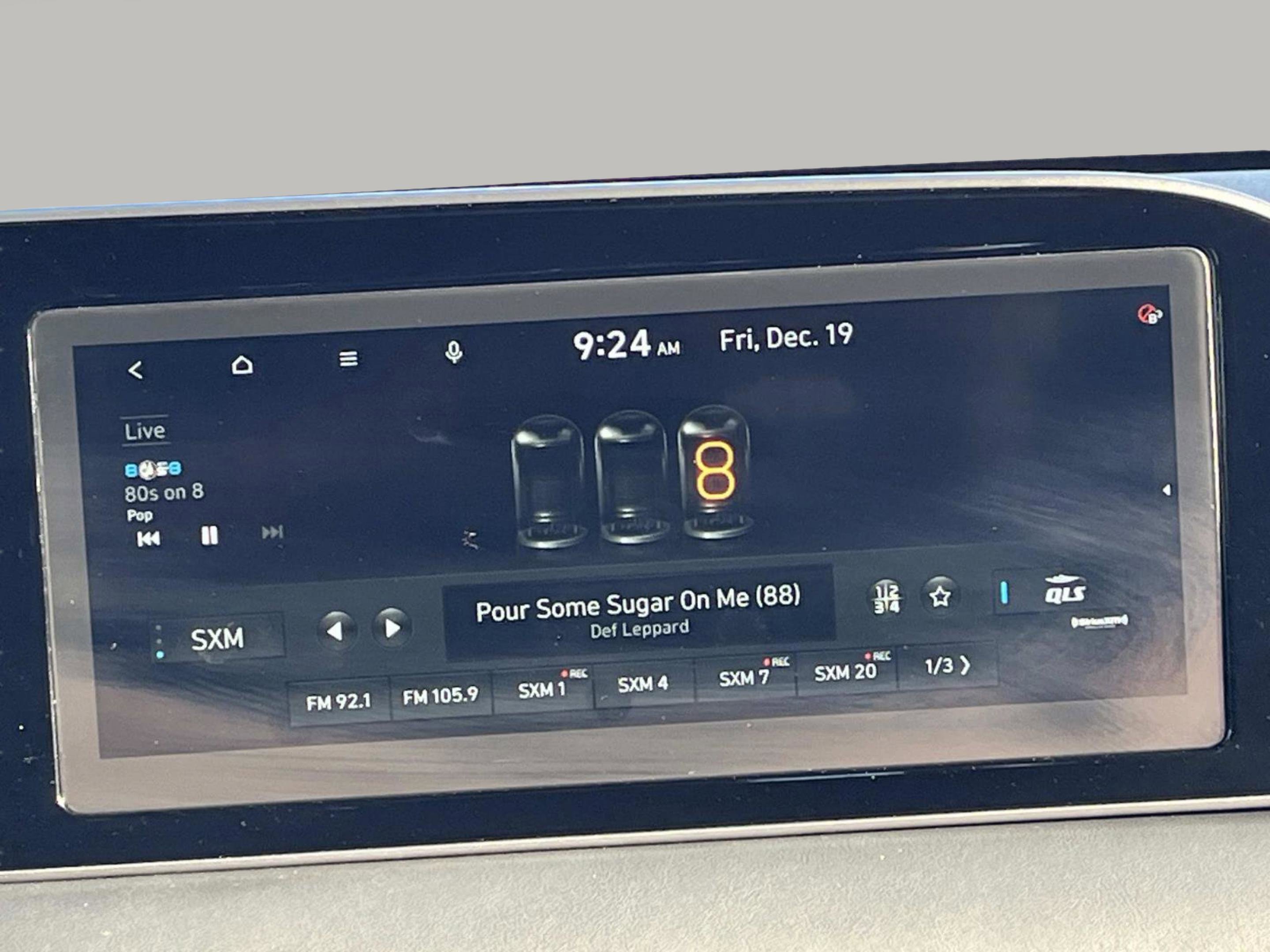 Used 2022 Hyundai Palisade Calligraphy image 17