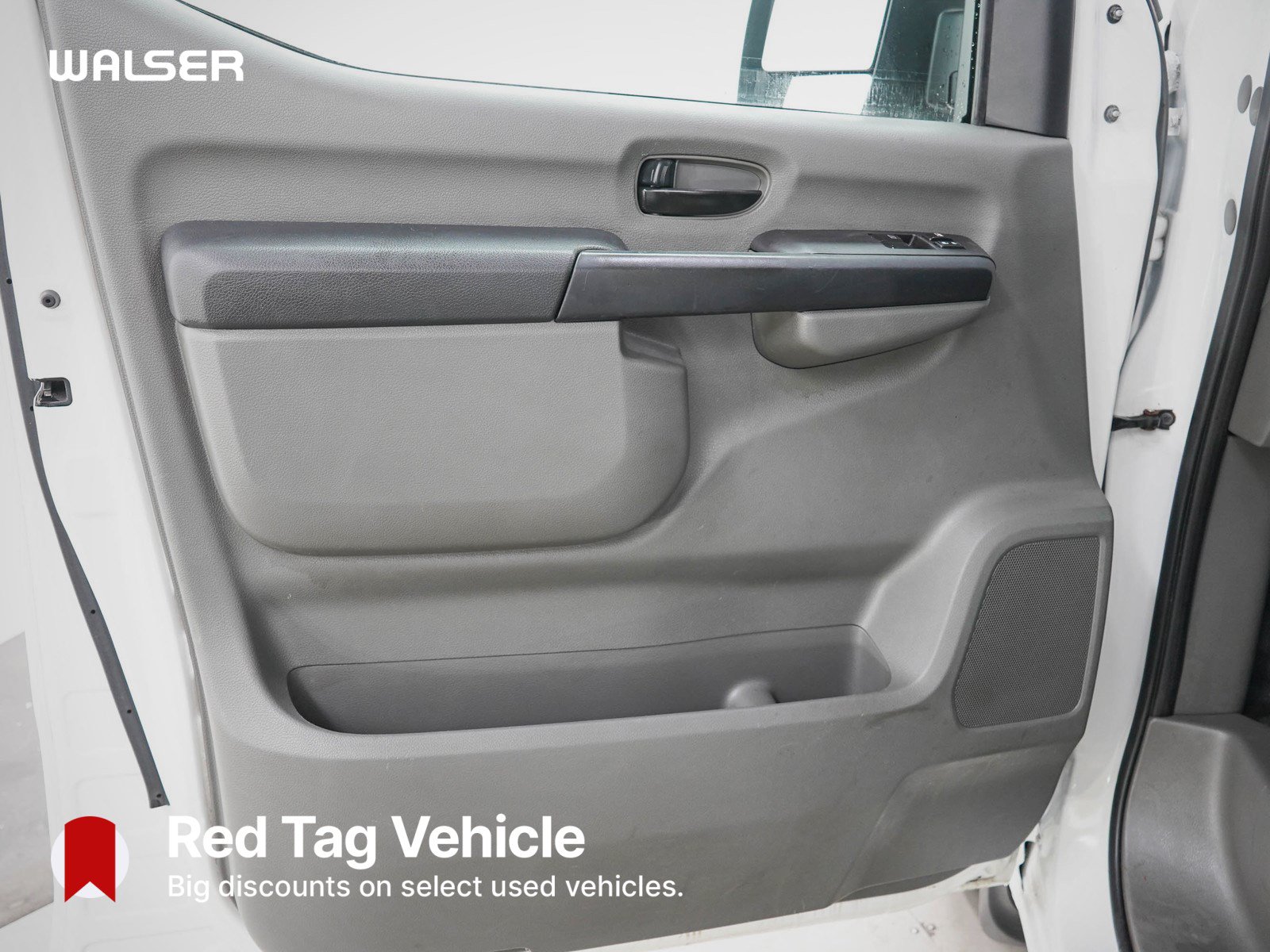 Used 2018 Nissan NV 2500 SV w/ Navigation Package RWD image 14