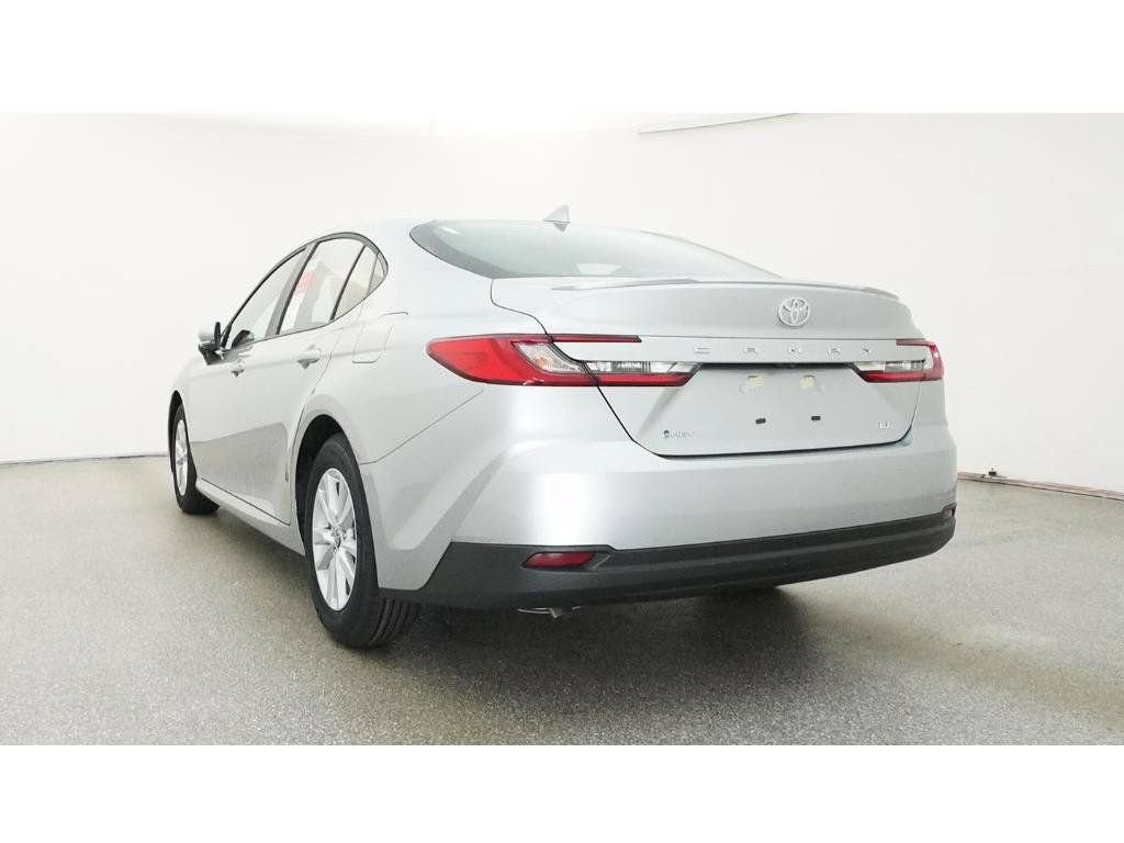 New 2026 Toyota Camry Hybrid FWD image 29