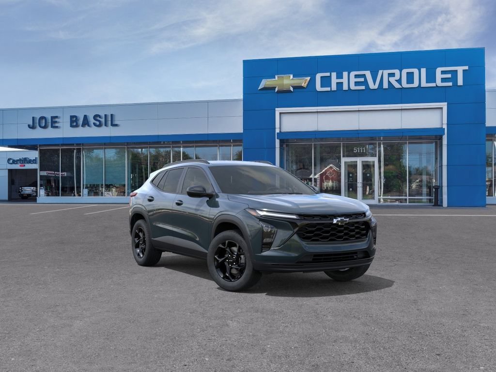 New 2026 Chevrolet Trax LT w/ Midnight Edition