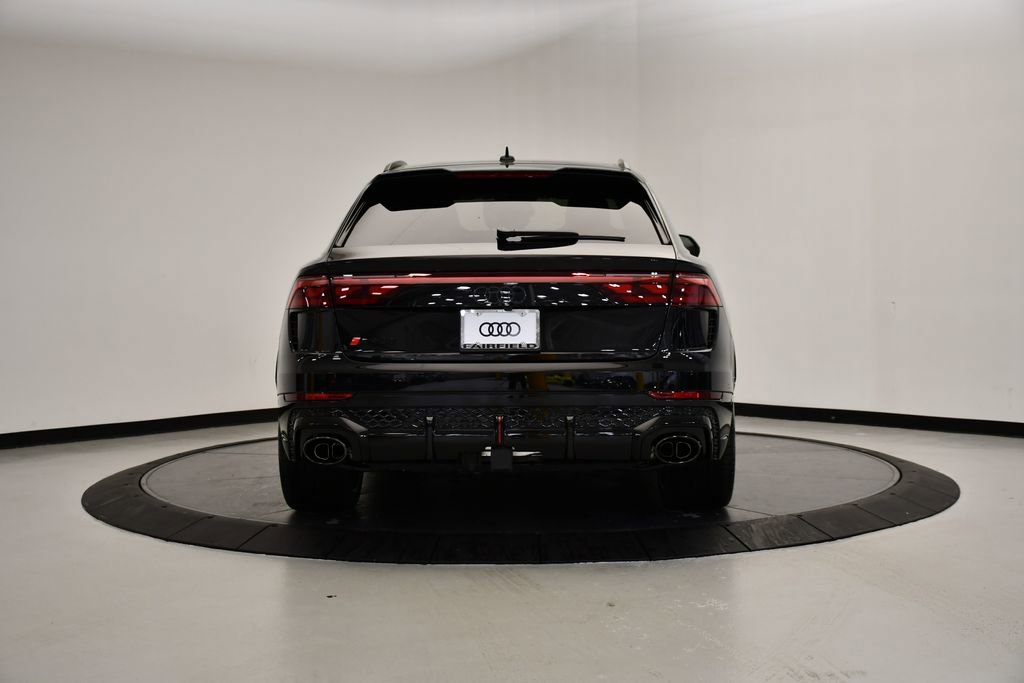 New 2026 Audi RS Q8 performance image 4