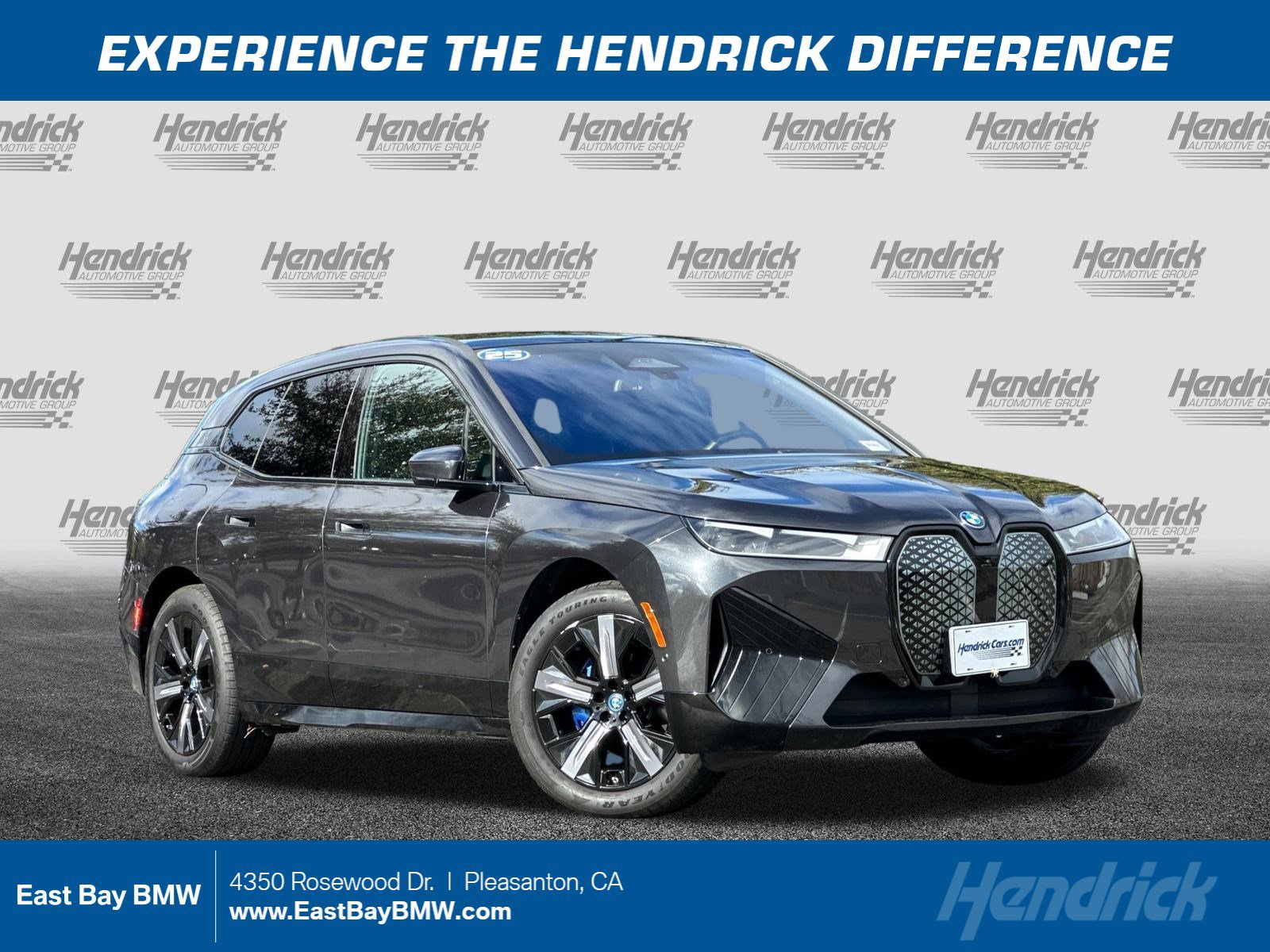 Used 2025 BMW iX xDrive50 w/ Sport Package image 1