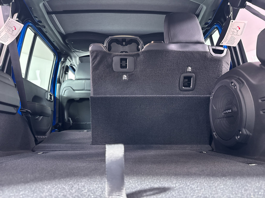 New 2025 Jeep Wrangler Sahara image 23