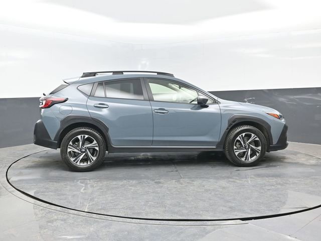 Used 2024 Subaru Crosstrek 2.0i Premium AWD/4WD image 3