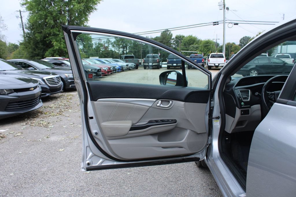 Used 2015 Honda Civic EX-L image 12