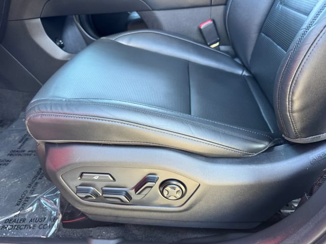 Used 2025 Hyundai Santa Fe Calligraphy AWD/4WD image 15