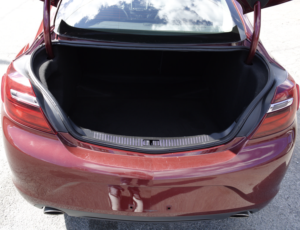 Used 2016 Buick Regal AWD image 24