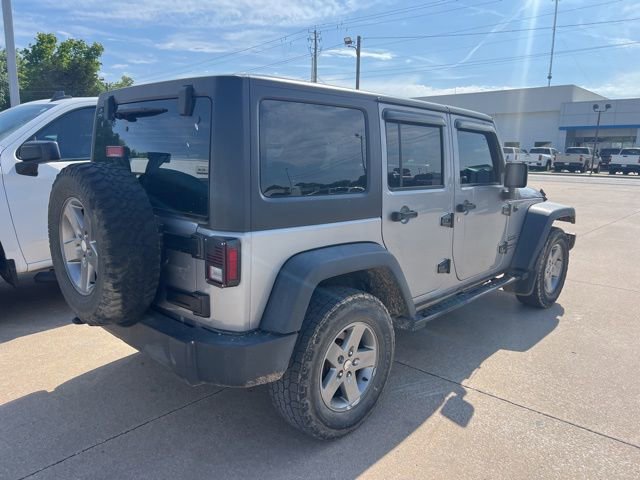 Used 2017 Jeep Wrangler Unlimited Sport AWD/4WD image 3