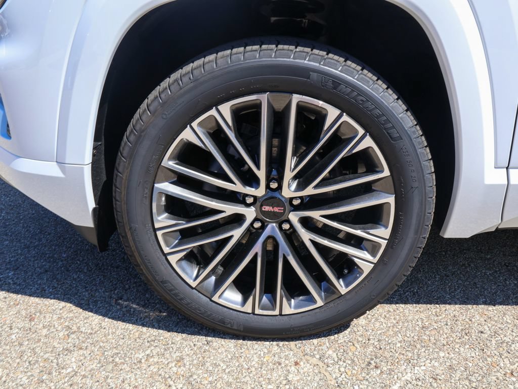 New 2027 GMC Terrain Denali w/ LPO, Floor Liner Package AWD/4WD image 40