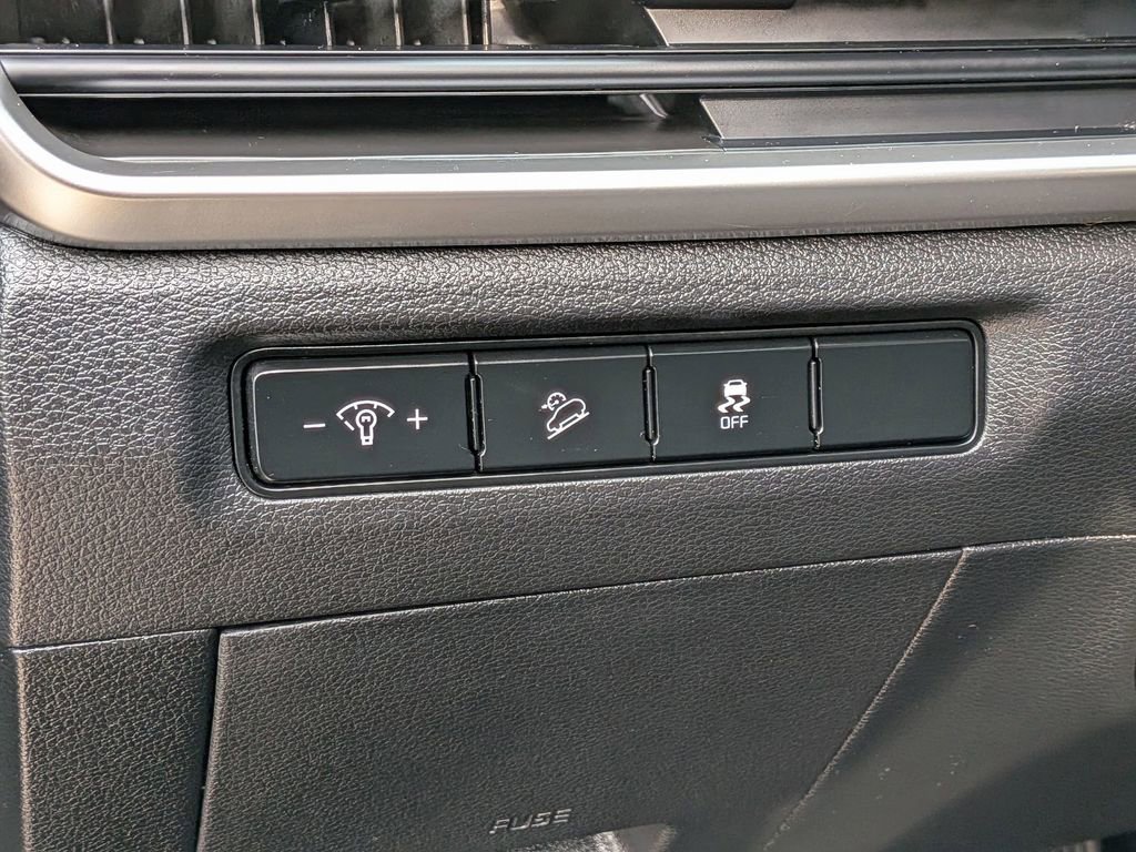 Certified 2023 Kia Telluride S w/ S Sunroof Package image 16