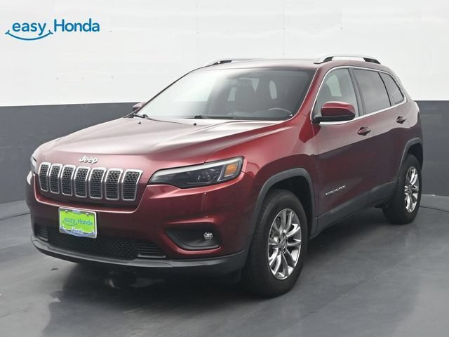 Used 2019 Jeep Cherokee Latitude Plus AWD/4WD image 3