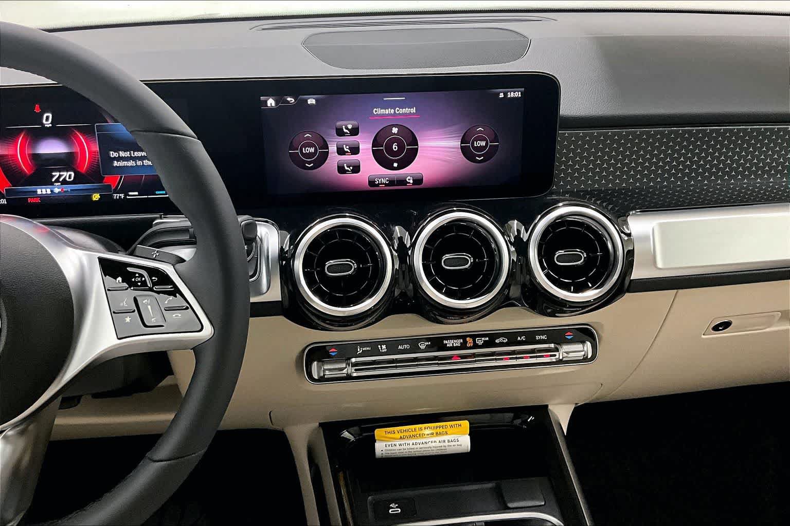 New 2026 Mercedes-Benz GLB 250 image 6