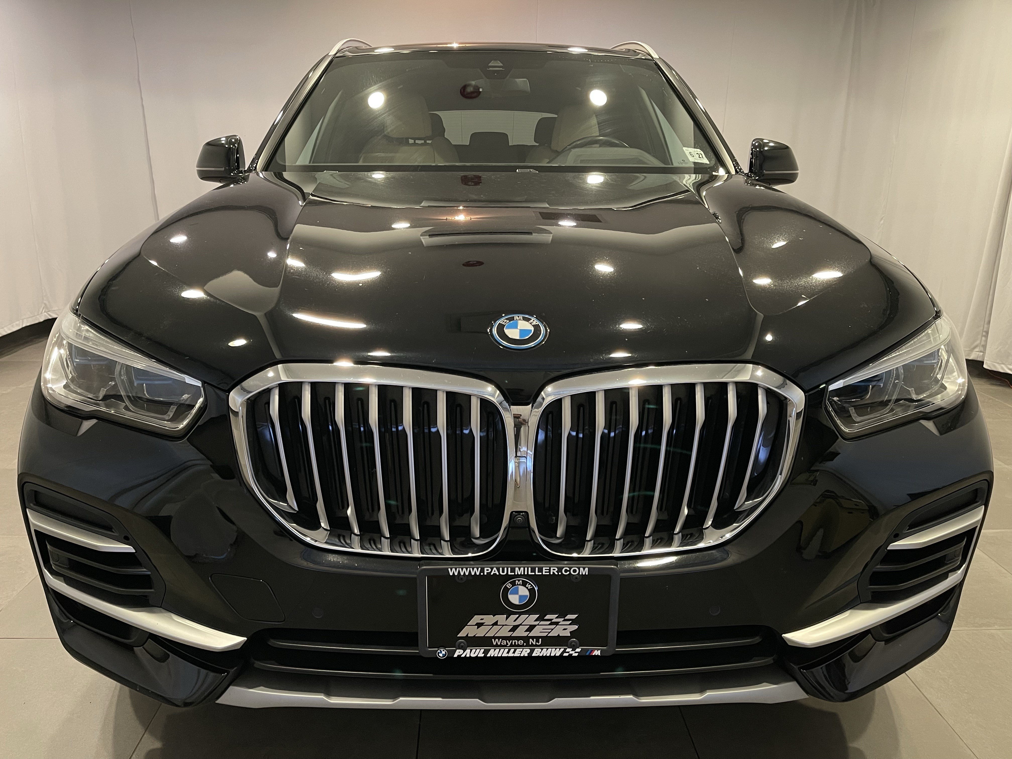 Used 2022 BMW X5 xDrive45e w/ Executive Package AWD/4WD video 2