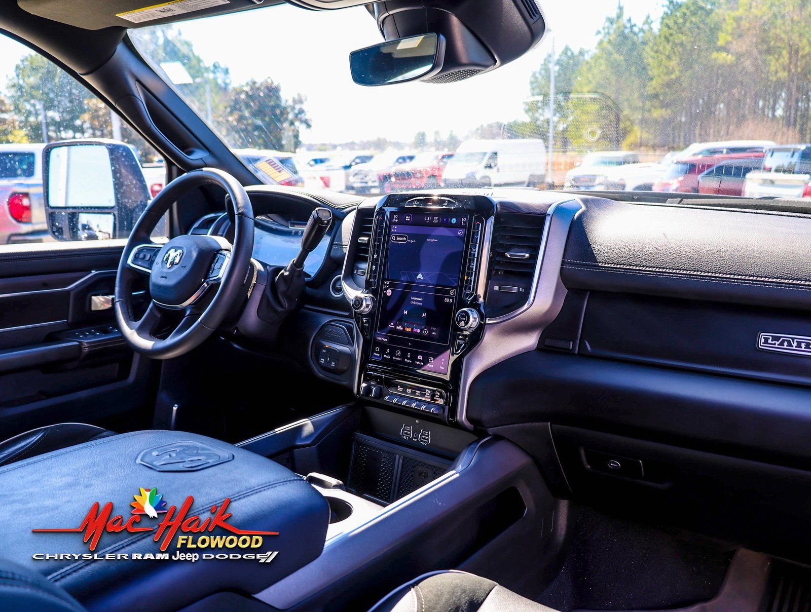 Used 2025 RAM 3500 Laramie image 12