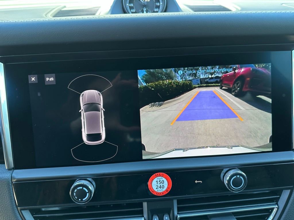 Used 2026 Porsche Macan S image 33