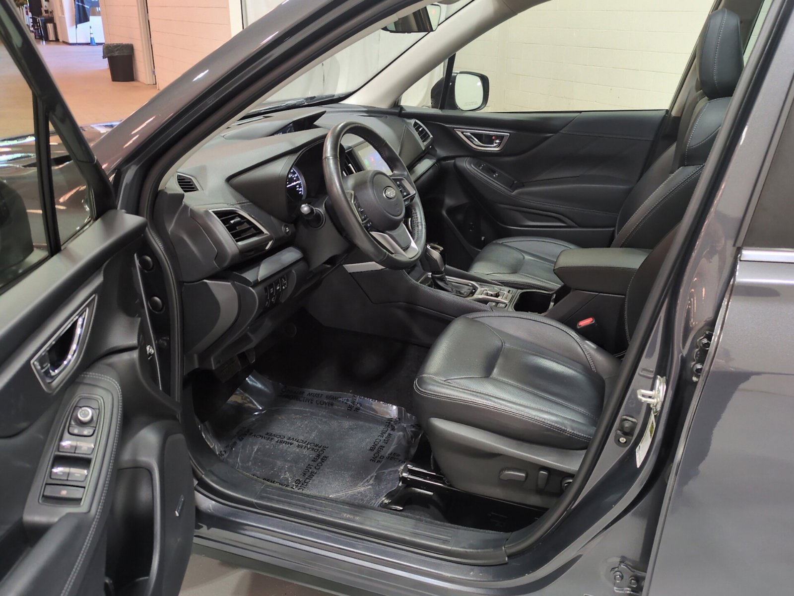 Used 2020 Subaru Forester Limited AWD/4WD image 17