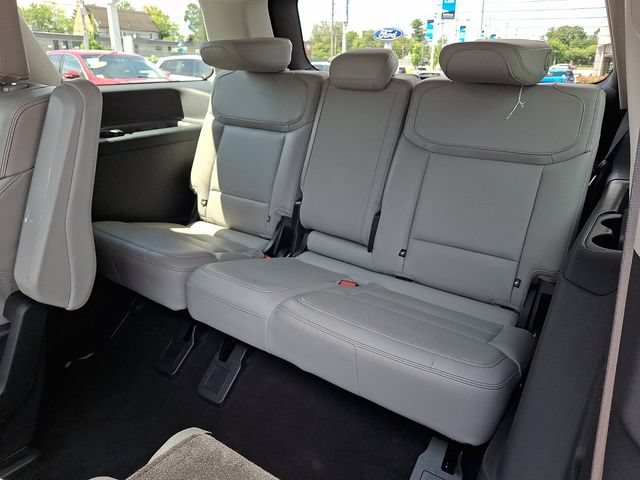 Certified 2025 Ford Expedition Active AWD/4WD image 13