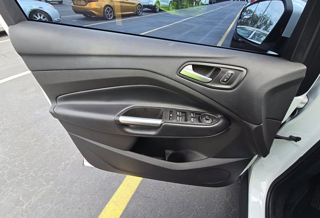 Used 2019 Ford Escape SEL FWD image 12