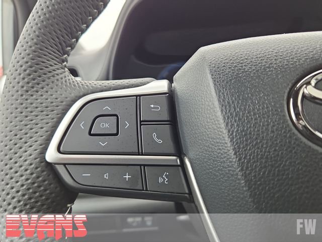 New 2026 Toyota Sienna XSE image 17