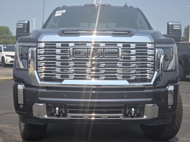 New 2026 GMC Sierra 2500 Denali w/ Max Trailering Package AWD/4WD image 14