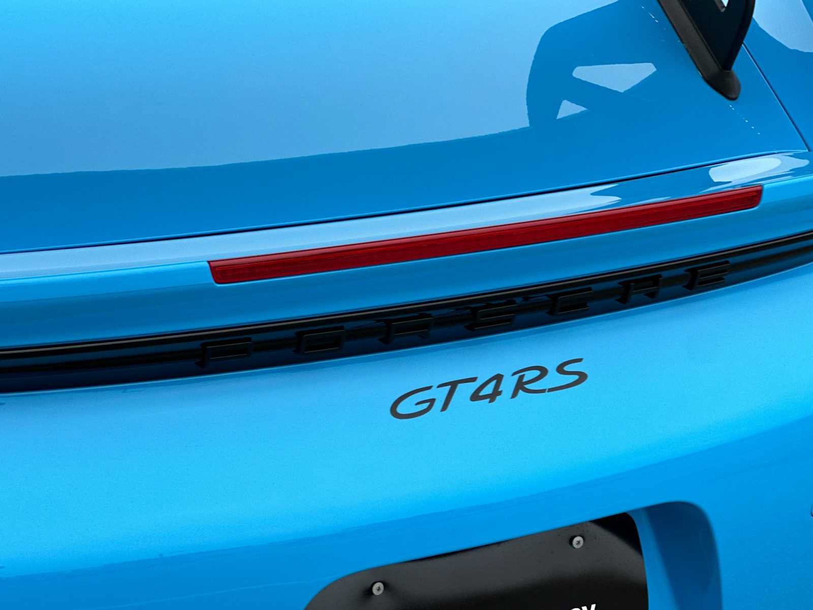 Certified 2023 Porsche 718 Cayman GT4 RS RWD image 24