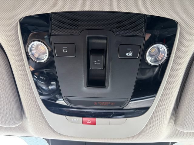 Certified 2024 Kia Sorento X-Line EX AWD/4WD image 16