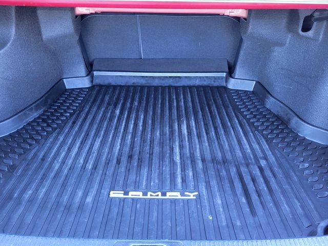 Used 2022 Toyota Camry LE image 26