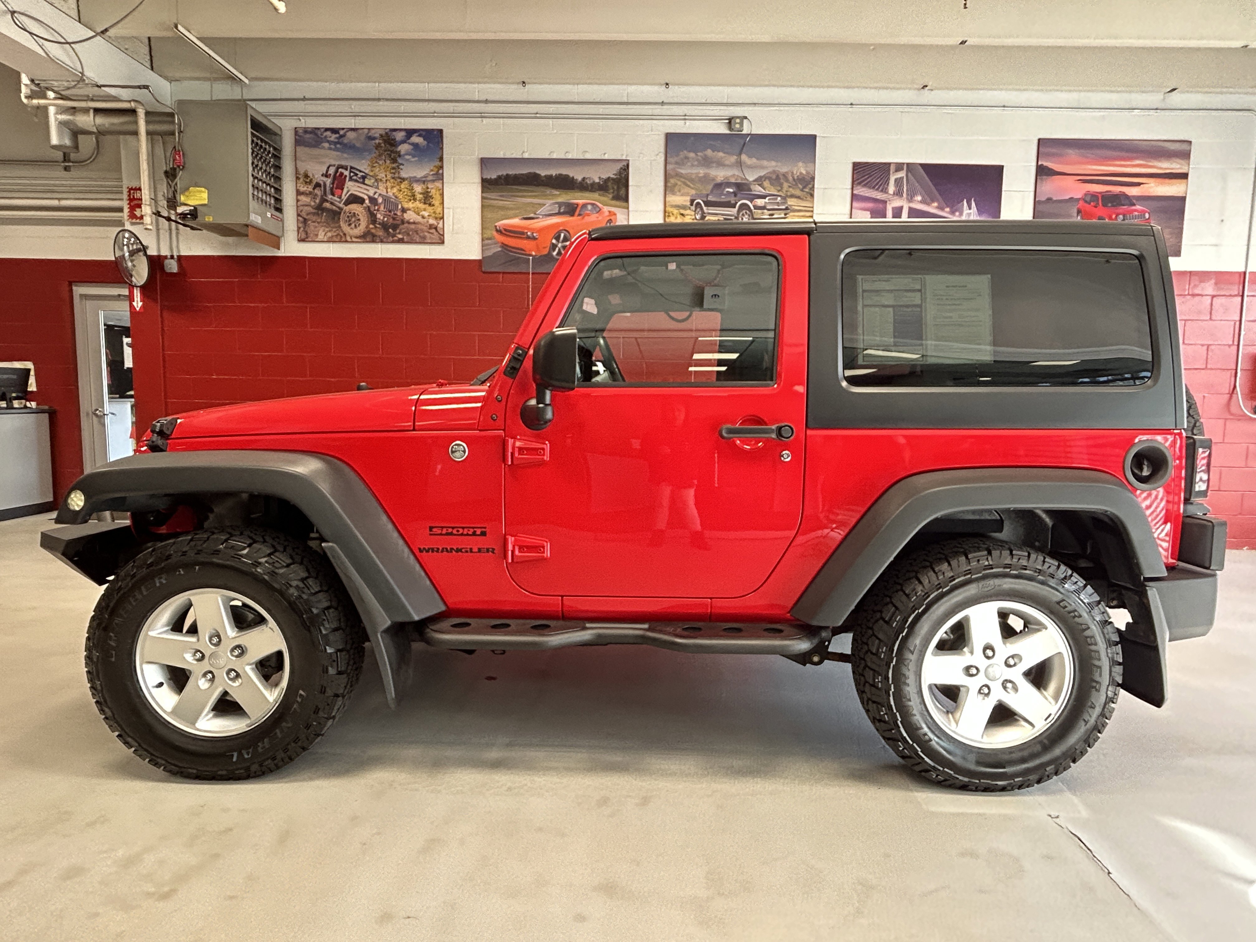 Used 2015 Jeep Wrangler Sport w/ Quick Order Package 24S AWD/4WD image 2