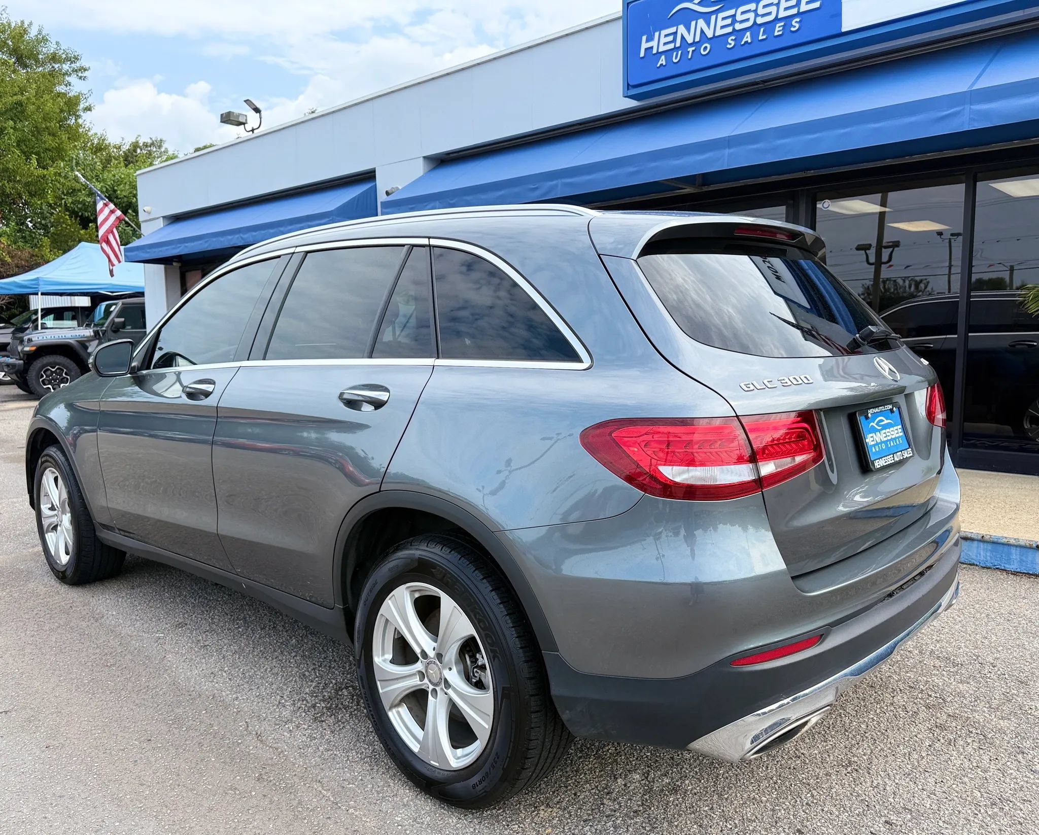 Used 2016 Mercedes-Benz GLC 300 4MATIC w/ Multimedia Package image 24