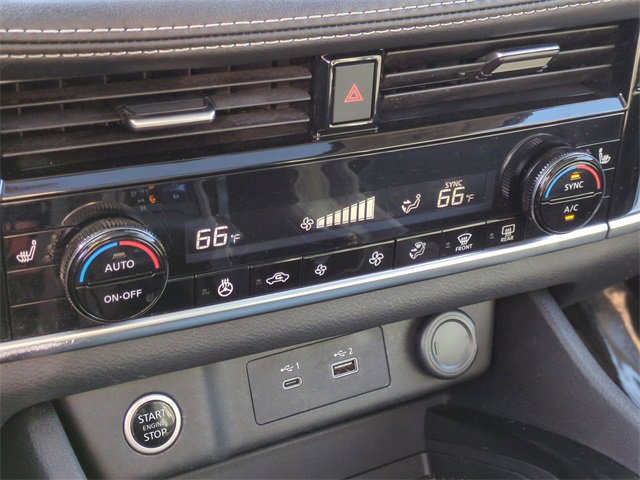 Used 2021 Nissan Rogue SV w/ Premium Package image 18