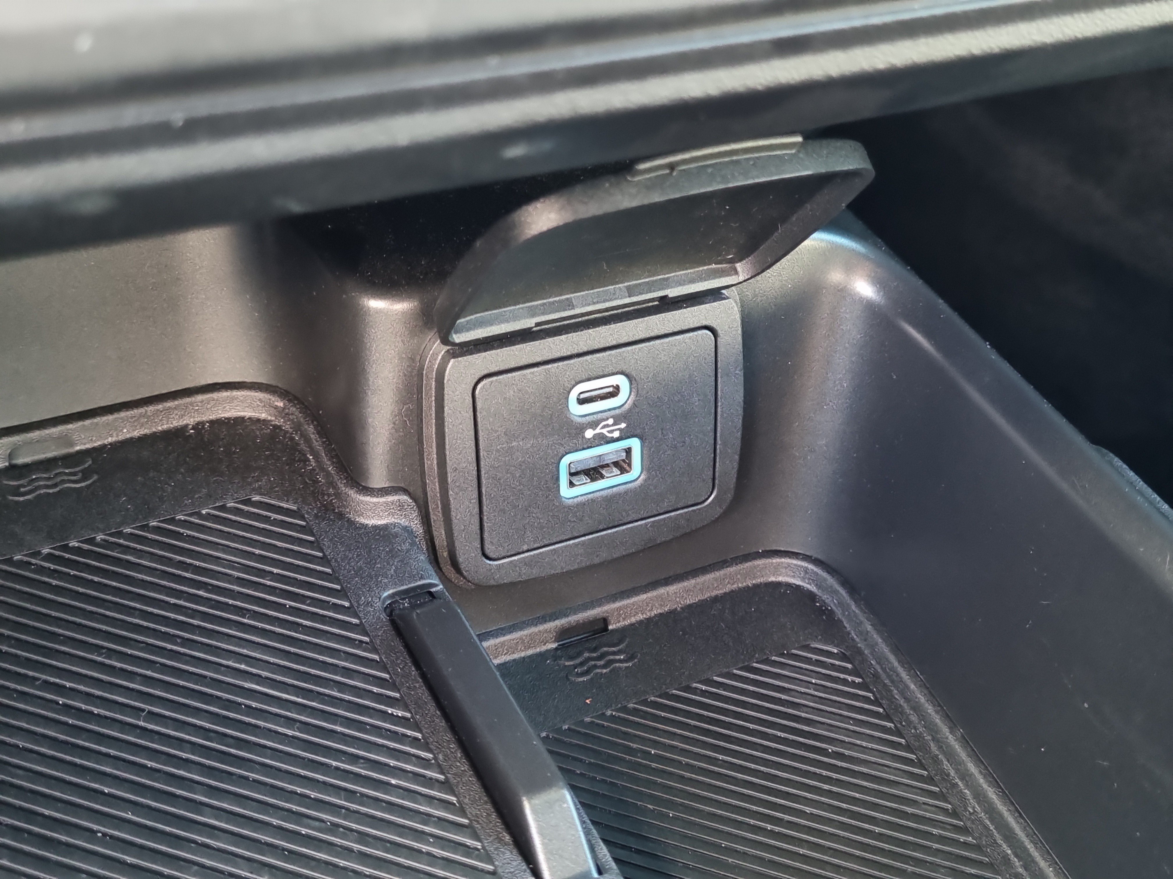 Used 2025 Ford Bronco Outer Banks AWD/4WD image 30