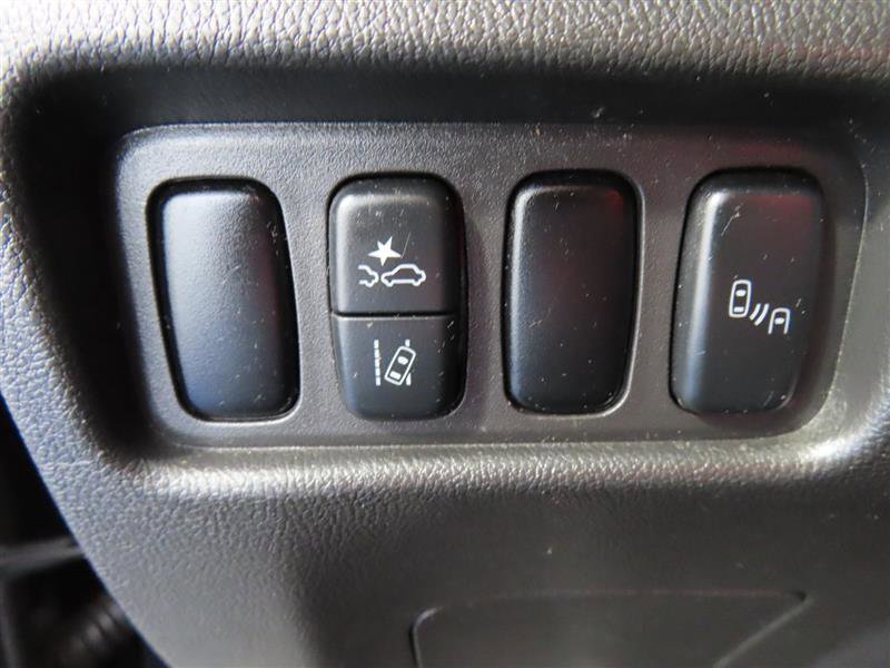 Used 2020 Mitsubishi Outlander Sport SE FWD image 16