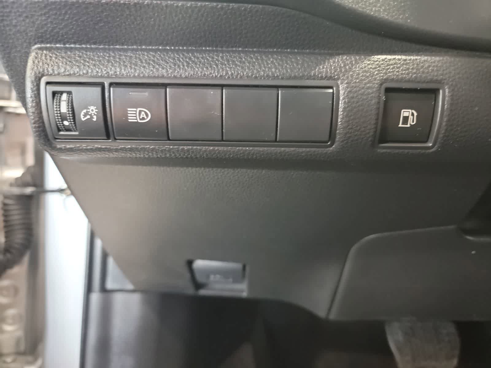 Used 2024 Toyota Corolla LE FWD image 16