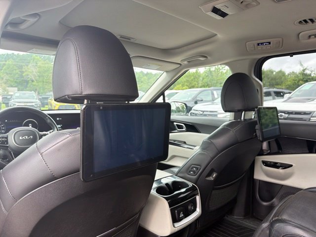 Used 2022 Kia Carnival SX Prestige FWD image 24